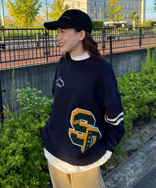 RODEO CROWNS WIDE BOWL（ロデオクラウンズワイドボウル）の「Lettered ニットトップス（ニット/セーター・レディース・ネイビー/アイボリー/マジェンタ・FREE）」の9枚目の写真