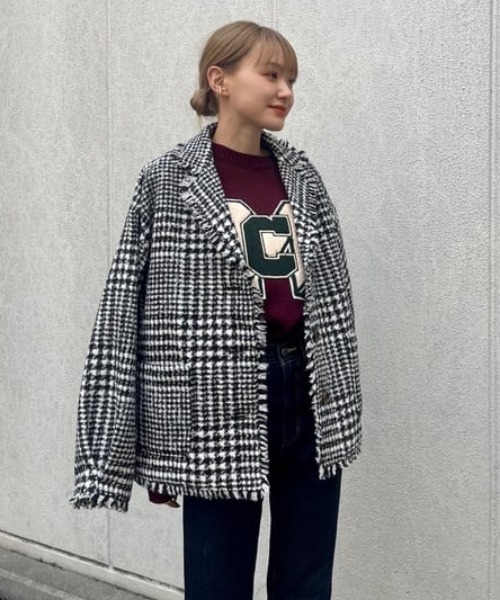 RODEO CROWNS WIDE BOWL（ロデオクラウンズワイドボウル）の「Lettered ニットトップス（ニット/セーター・レディース・ネイビー/アイボリー/マジェンタ・FREE）」の16枚目の写真