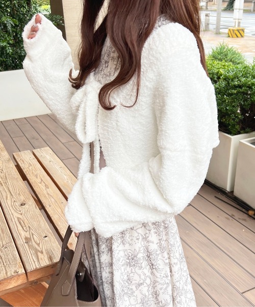 apres jour（アプレジュール）の「もこもこニットボレロ【ZOZOTOWN限定アイテム】（カーディガン/ボレロ・レディース・ラベンダー/オフホワイト/ライトピンク・X-LARGE/フリー）」の8枚目の写真