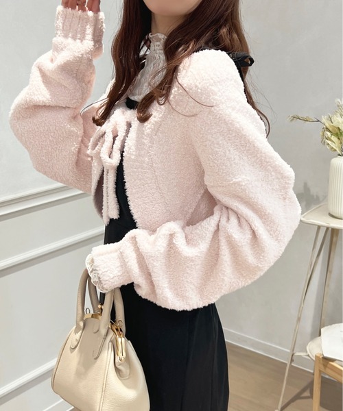 apres jour（アプレジュール）の「もこもこニットボレロ【ZOZOTOWN限定アイテム】（カーディガン/ボレロ・レディース・ラベンダー/オフホワイト/ライトピンク・X-LARGE/フリー）」の21枚目の写真