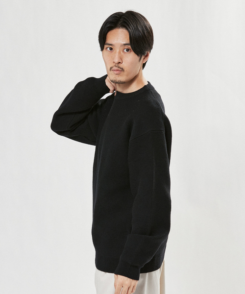 EDIFICE(エディフィス)の「フレンチメリノ T/W ガーター オーバーサイズ クルーネック ニット(ニット/セーター・メンズ・ブラック/チャコールグレー/アイボリー・SMALL/MEDIUM/LARGE)」の15枚目の写真