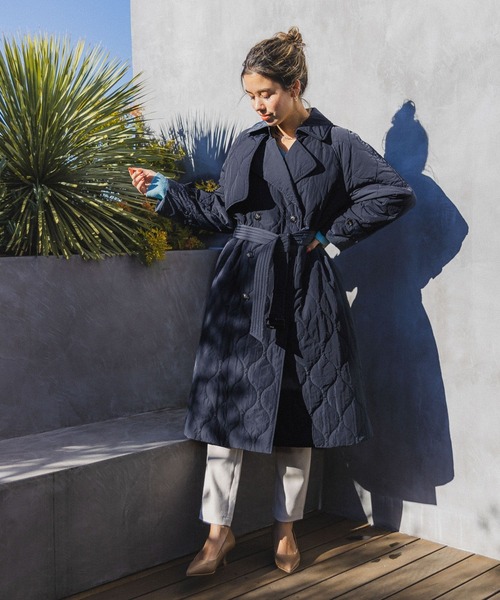 BAYFLOW（ベイフロー）の「キルティングトレンチコート（トレンチコート・レディース・アイボリー/チャコールグレー/ベージュ・SMALL/MEDIUM）」の11枚目の写真