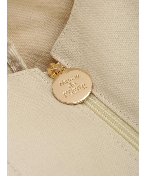 Maison de FLEUR(メゾンドフルール)の「トラベルキャリーオン帆布バッグ(トートバッグ・レディース・ブラック/ブラウン・FREE)」の10枚目の写真