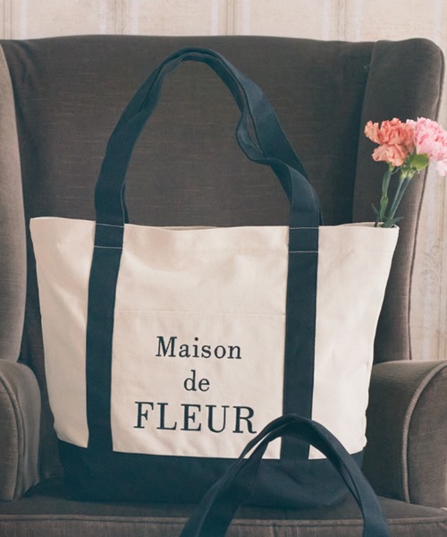 Maison de FLEUR(メゾンドフルール)の「トラベルキャリーオン帆布バッグ(トートバッグ・レディース・ブラック/ブラウン・FREE)」の1枚目の写真