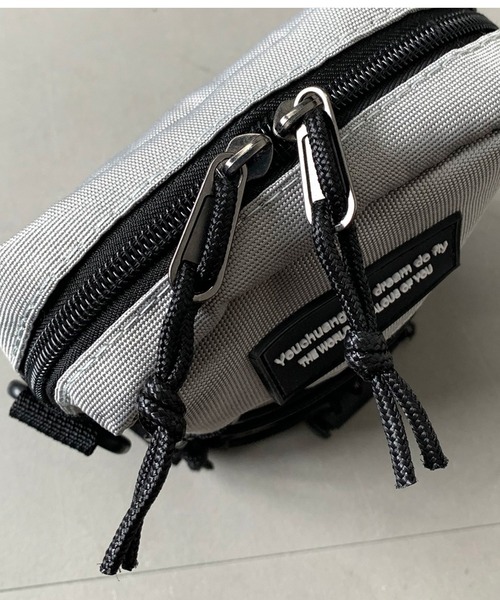 CRB(シーアールビー)の「【撥水加工】メッシュスマホショルダーバッグ(ショルダーバッグ・レディース・ベージュ/ブラック/グレー・F)」の22枚目の写真