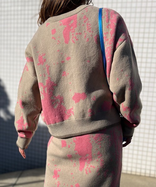 mi via loca（ミヴィアロカ）の「【セットアップ】前後2WAY柄ジャガードカーディガン（カーディガン/ボレロ・レディース・ブルー/キナリ/ベージュ/イエロー・FREE）」の11枚目の写真