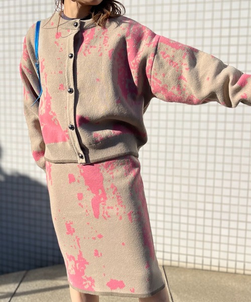 mi via loca（ミヴィアロカ）の「【セットアップ】前後2WAY柄ジャガードカーディガン（カーディガン/ボレロ・レディース・ブルー/キナリ/ベージュ/イエロー・FREE）」の12枚目の写真