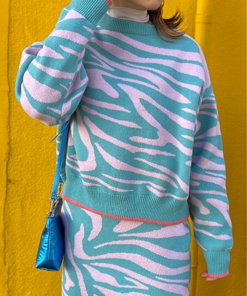 mi via loca（ミヴィアロカ）の「【セットアップ】前後2WAY柄ジャガードカーディガン（カーディガン/ボレロ・レディース・ブルー/キナリ/ベージュ/イエロー・FREE）」の22枚目の写真