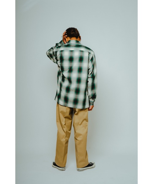 BIG MIKE(ビッグマイク)の「BIG MIKE ビックマイク / 26春夏新作 セットアップ対応 長袖 レーヨンミックス オンブレチェックシャツ 脇スリットタイプ //// 102615200 102615201 102615202 102615204(シャツ/ブラウス・メンズ・ホワイト×ネイビー/ブラック×ホワイト/グレー×ピンク/ホワイト×グリーン・MEDIUM/LARGE/X-LARGE/XX-LARGE)」の6枚目の写真