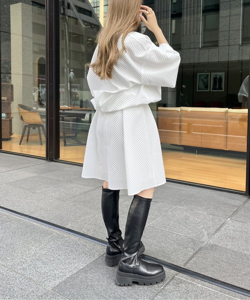 prose verse（プロズヴェール）の「キルティングジャガードフレアミニセットアップ（セットアップ・レディース・ブラック/オフホワイト・MEDIUM）」の5枚目の写真