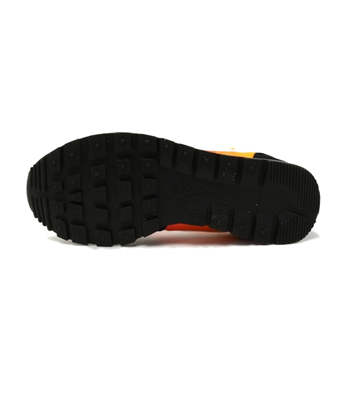 NIKE(ナイキ)の「ユニセックス ナイキ エアペガサス グラデーション NIKE AIR PEGASUS 83 SD 724767-405(スニーカー・レディース・ネイビー・24.5cm/24cm)」の3枚目の写真