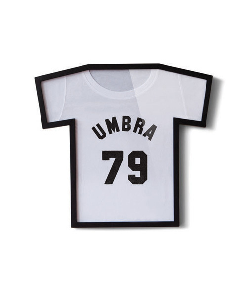 UMBRAアンブラTシャツフレーム ディスプレイ ブラック M(73x62cm) アンブラ ティーフレーム ディスプレイ umbra T-FRAME DISPLAY