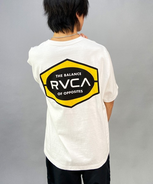 RVCA(ルーカ)の「RVCA/ルーカ オーバーサイズ バックプリントTシャツ/クルーネックTEE/半袖Tシャツ BD041-224(Tシャツ/カットソー・メンズ・ダークブルー/ブラック/ホワイト・L/M/XL)」の5枚目の写真