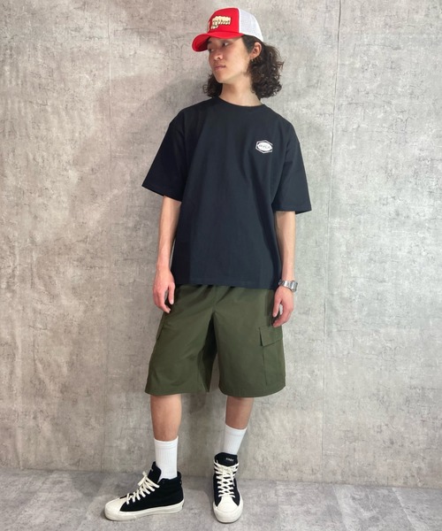 RVCA(ルーカ)の「RVCA/ルーカ オーバーサイズ バックプリントTシャツ/クルーネックTEE/半袖Tシャツ BD041-224(Tシャツ/カットソー・メンズ・ダークブルー/ブラック/ホワイト・L/M/XL)」の21枚目の写真