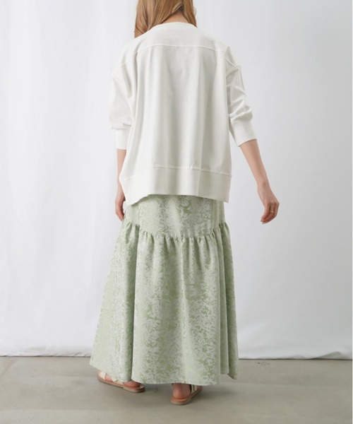 LUCA/LADY LUCK LUCA（ルカ/レディラックルカ）の「LC/LLL カットワイド切替プルオーバー / 袖ボリュームスリットプルオーバー（Tシャツ/カットソー・レディース・ブラック/オフホワイト/サックスブルー/パープル/チャコールグレー・FREE）」の16枚目の写真