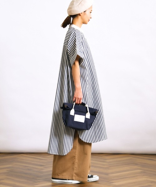 folka（フォルカ）の「1-ストライプ オーバーシャツ 半袖 ワンピース ワイドシルエット ギンガムチェック ストライプ チェック（シャツワンピース・レディース・ブラック×ホワイト/ネイビー×ホワイト・ONE SIZE）」の10枚目の写真