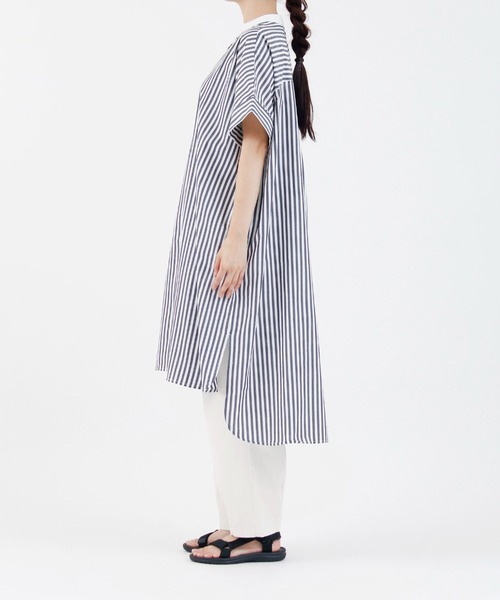 folka（フォルカ）の「1-ストライプ オーバーシャツ 半袖 ワンピース ワイドシルエット ギンガムチェック ストライプ チェック（シャツワンピース・レディース・ブラック×ホワイト/ネイビー×ホワイト・ONE SIZE）」の16枚目の写真