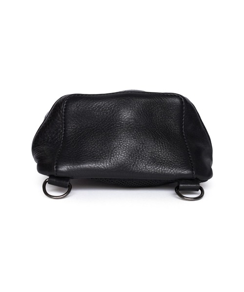 セール】TORNADO MART∴レザーボディバッグ（ボディバッグ/ウエスト