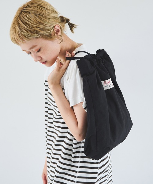 Crisp（クリスプ）の「ナイロンショルダーバッグ（ショルダーバッグ・レディース・ブラック/アイボリー/ブラウン・FREE）」の8枚目の写真