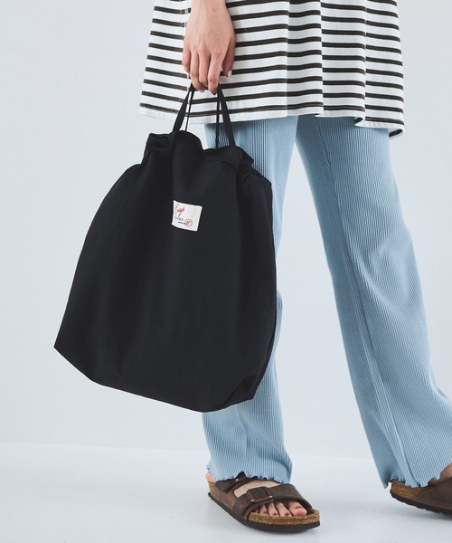 Crisp（クリスプ）の「ナイロンショルダーバッグ（ショルダーバッグ・レディース・ブラック/アイボリー/ブラウン・FREE）」の9枚目の写真