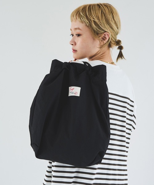 Crisp（クリスプ）の「ナイロンショルダーバッグ（ショルダーバッグ・レディース・ブラック/アイボリー/ブラウン・FREE）」の12枚目の写真