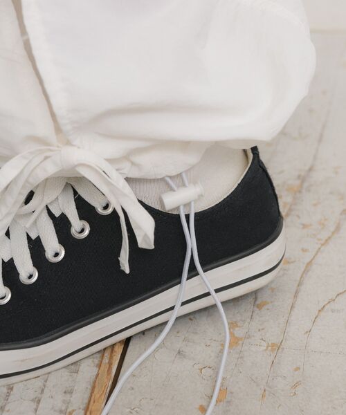 ems excite（エムズエキサイト）の「サイドリボンナイロンPT（その他パンツ・レディース・ブラック/ナチュラル/ピンク/ライトブルー/ベージュ・FREE）」の9枚目の写真