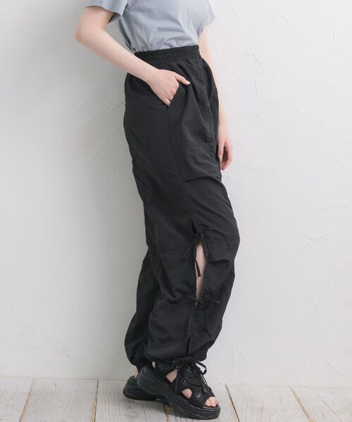 ems excite（エムズエキサイト）の「サイドリボンナイロンPT（その他パンツ・レディース・ブラック/ナチュラル/ピンク/ライトブルー/ベージュ・FREE）」の15枚目の写真
