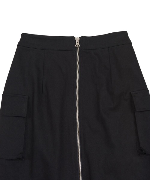 PUNYUS（プニュズ）の「フロントジップカーゴロングスカート（スカート・レディース・カーキ/ブラック・3/1/2/4）」の19枚目の写真