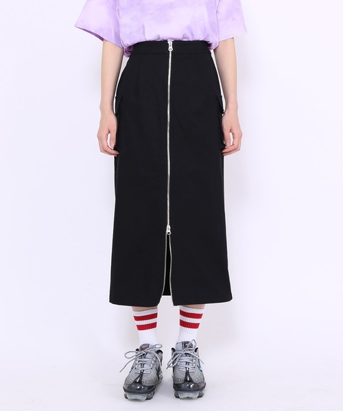 PUNYUS（プニュズ）の「フロントジップカーゴロングスカート（スカート・レディース・カーキ/ブラック・3/1/2/4）」の5枚目の写真