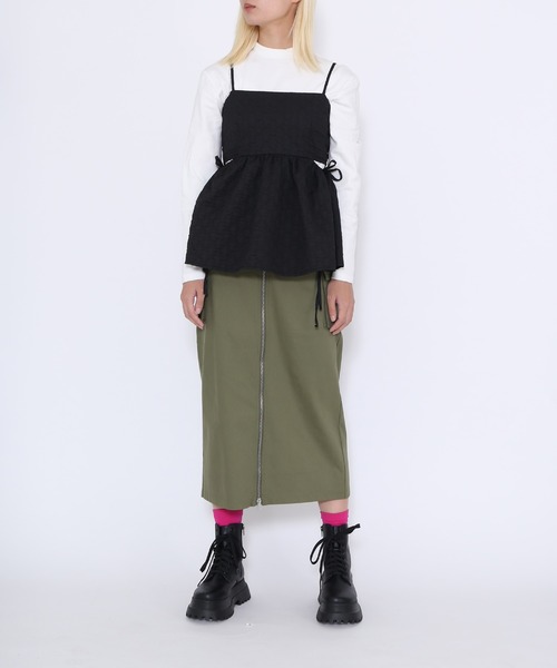 PUNYUS（プニュズ）の「フロントジップカーゴロングスカート（スカート・レディース・カーキ/ブラック・3/1/2/4）」の12枚目の写真