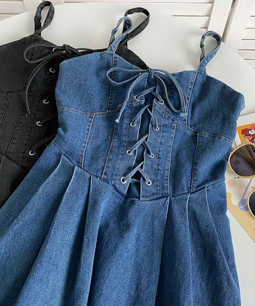 SPIGA(スピーガ)の「レースアップ切替デニムキャミワンピース(ワンピース・レディース・ブラック/ブルー・FREE)」の13枚目の写真