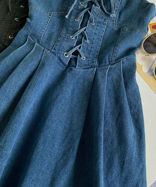 SPIGA(スピーガ)の「レースアップ切替デニムキャミワンピース(ワンピース・レディース・ブラック/ブルー・FREE)」の15枚目の写真
