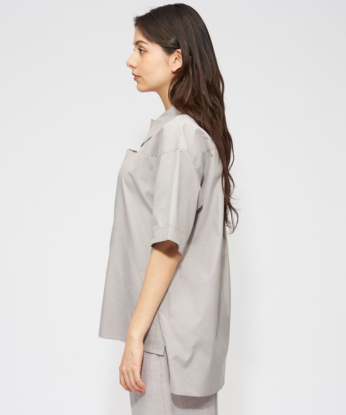 FOREVER 21（フォーエバー トゥエンティーワン）の「ストライプ/無地 カットアウトシャツ（シャツ/ブラウス・レディース・ホワイト/パープル系その他4/グレー系その他7・FREE）」の10枚目の写真