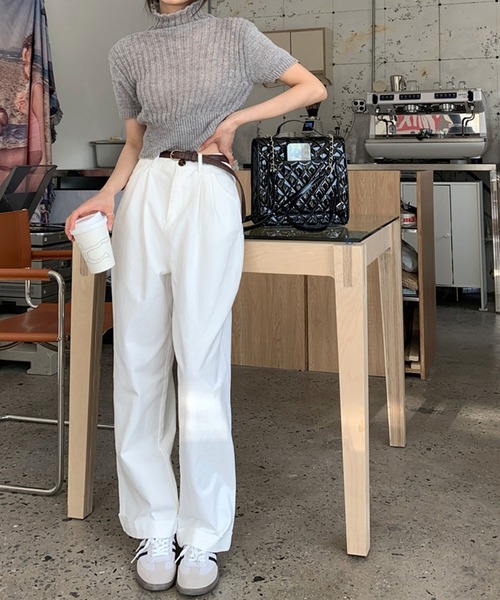 meJane（ミージェーン）の「ハイウエストタックストレートチノパンツ（チノパンツ・レディース・スモークピンク/ホワイト/モカ・S/M）」の22枚目の写真