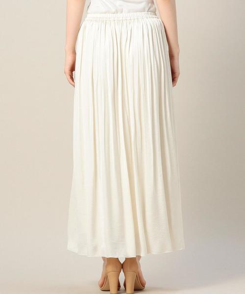 BEAUTY&YOUTH UNITED ARROWS(ビューティーアンドユースユナイテッドアローズ)の「BY ギャザーマキシスカート◆(スカート・レディース・オフホワイト/ベージュ/ネイビー・フリー)」の4枚目の写真
