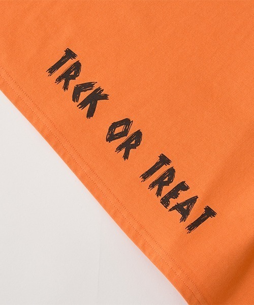 b・ROOM(ビールーム)の「【型崩れしないやわらかコットン】変形ハロウィンTシャツ(Tシャツ/カットソー・キッズ・オレンジ/ブラック・MEDIUM/LARGE)」の13枚目の写真