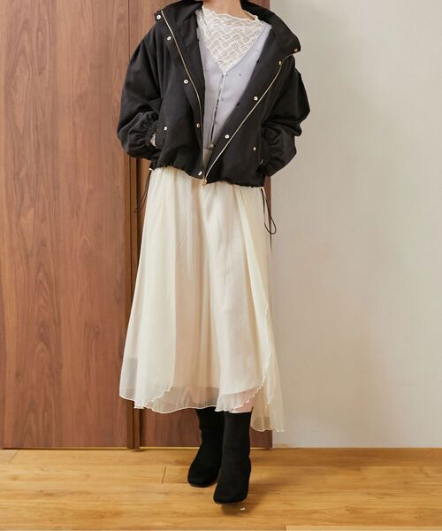 MAJESTIC LEGON(マジェスティックレゴン)の「リブニットソックスブーツ(ブーツ・レディース・アイボリー/ブラック・MEDIUM/LARGE)」の4枚目の写真