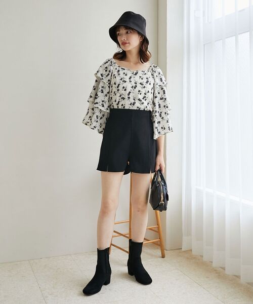 MAJESTIC LEGON(マジェスティックレゴン)の「リブニットソックスブーツ(ブーツ・レディース・アイボリー/ブラック・MEDIUM/LARGE)」の6枚目の写真