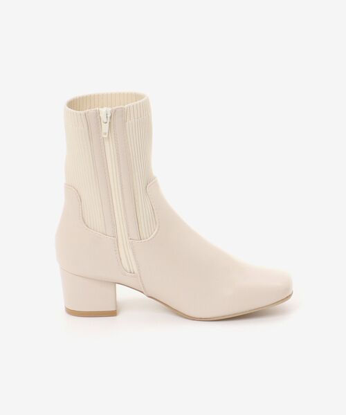 MAJESTIC LEGON(マジェスティックレゴン)の「リブニットソックスブーツ(ブーツ・レディース・アイボリー/ブラック・MEDIUM/LARGE)」の14枚目の写真