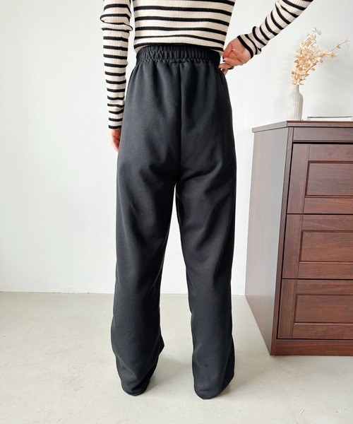 CLEA（クレア）の「ウエストレースアップボリュームカラースウェットパンツ（スウェットパンツ・レディース・グレー/ブラック/アイボリー/パープル/ピンク・M/L/XL）」の17枚目の写真