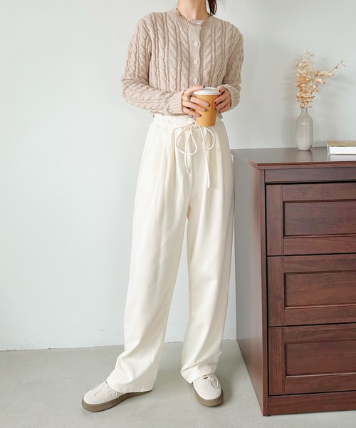 CLEA（クレア）の「ウエストレースアップボリュームカラースウェットパンツ（スウェットパンツ・レディース・グレー/ブラック/アイボリー/パープル/ピンク・M/L/XL）」の11枚目の写真