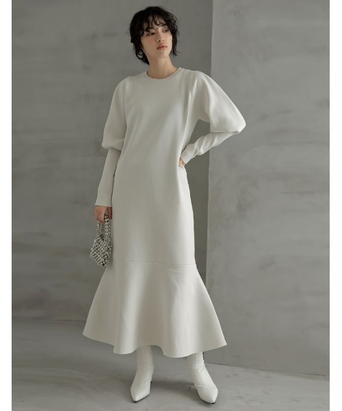 Re:EDIT（リエディ）の「[2023-24 WINTER COLLECTION][大きいサイズ有]ポインテッドトゥスタッズデザインブーツ（ブーツ・レディース・ブラック/アイボリー・SMALL/XX-LARGE/MEDIUM/X-LARGE/LARGE）」の9枚目の写真