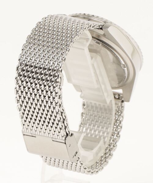 JAM HOME MADE（ジャムホームメイド）の「JAM RUBY WATCH -SILVER- MESH BAND（アナログ腕時計・メンズ・シルバー・ONE SIZE）」の2枚目の写真