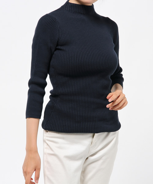 Whim Gazette（ウィムガゼット）の「2×2RIBボトルネックプルオーバー（ニット/セーター・レディース・カーキ/ネイビー・ﾌﾘ-）」の2枚目の写真