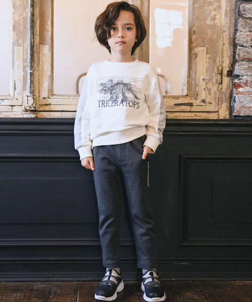 BeBe（ベベ）の「千鳥ジャガードロゴプリントパンツ(80~150cm)（その他パンツ・キッズ・グレー系その他・120cm/100cm/110cm/140cm/130cm/150cm/90cm/80ｃｍ）」の6枚目の写真