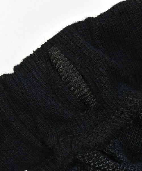 BeBe（ベベ）の「千鳥ジャガードロゴプリントパンツ(80~150cm)（その他パンツ・キッズ・グレー系その他・120cm/100cm/110cm/140cm/130cm/150cm/90cm/80ｃｍ）」の14枚目の写真