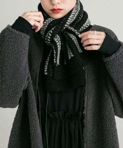 KBF（ケイビーエフ）の「ストライプリブニットマフラー（マフラー・レディース・ベージュ系その他/ブラック系その他/グレー系その他・ONE）」の2枚目の写真