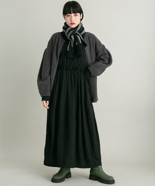 KBF（ケイビーエフ）の「ストライプリブニットマフラー（マフラー・レディース・ベージュ系その他/ブラック系その他/グレー系その他・ONE）」の6枚目の写真