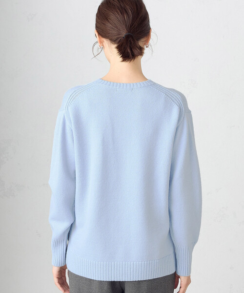 COMME CA ISM(コムサイズム)の「【good price】1枚で華やか!!カラーニット(ニット/セーター・レディース・ホワイト/グレー/ピンク/サックスブルー/チャコール・MEDIUM/LARGE)」の18枚目の写真