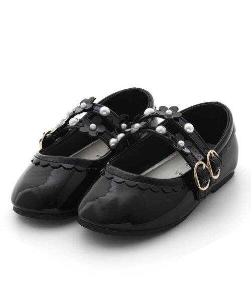 apres les cours（アプレレクール）の「お花モチーフストラップシューズ（パンプス・キッズ・オフホワイト/ブラック・18/19/16/14/15 /20/17）」の7枚目の写真